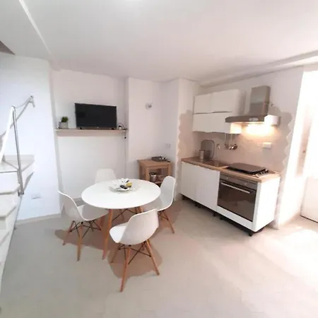 Apartamento Civico 31 - Historic Centre *